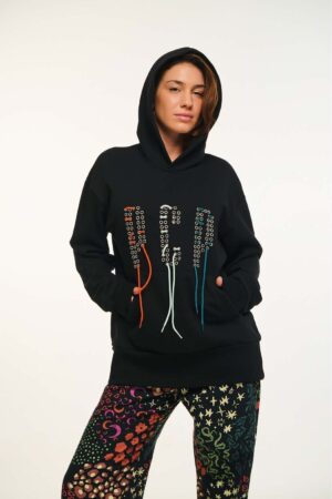 4252060001-2-1050x1574