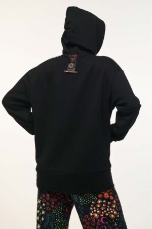 4252060001-5-1050x1574