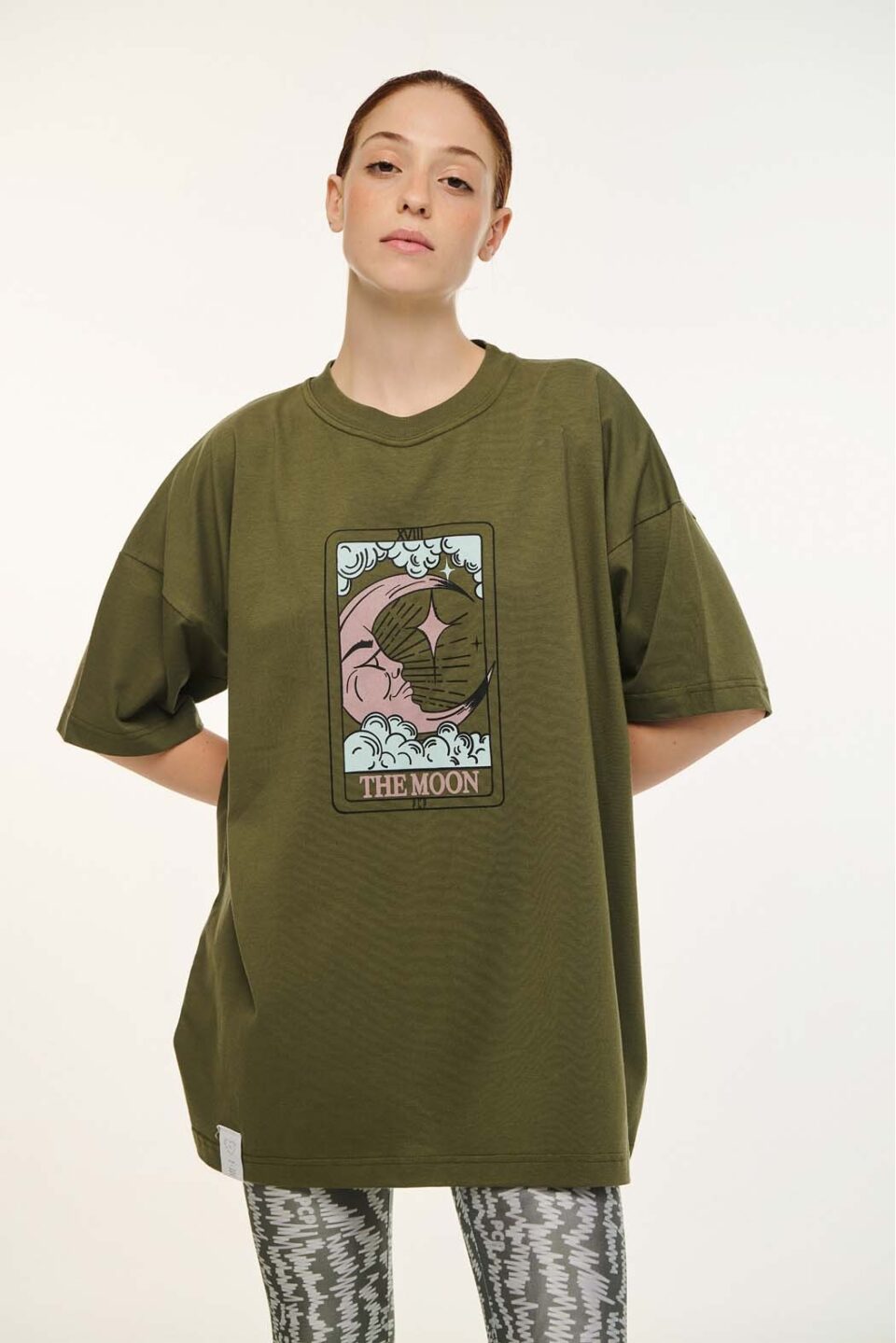 Woman Short Sleeve T-Shirt With Silk Print – The Moon Olive