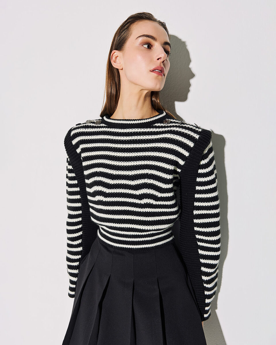 Stripped Black/White Knit Sweater