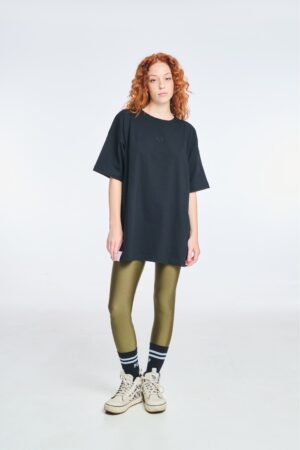 1710033001-7-1050x1574