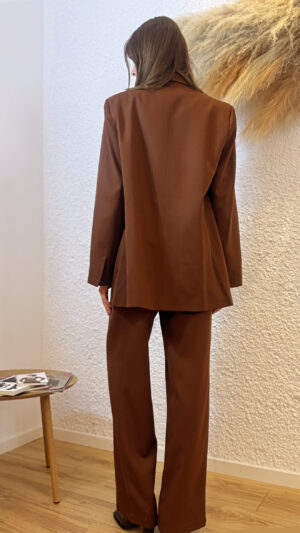 390E2C6E-1EA6-42BA-BCE4-076962CE220A