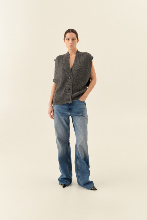 Knitted Vest Grey