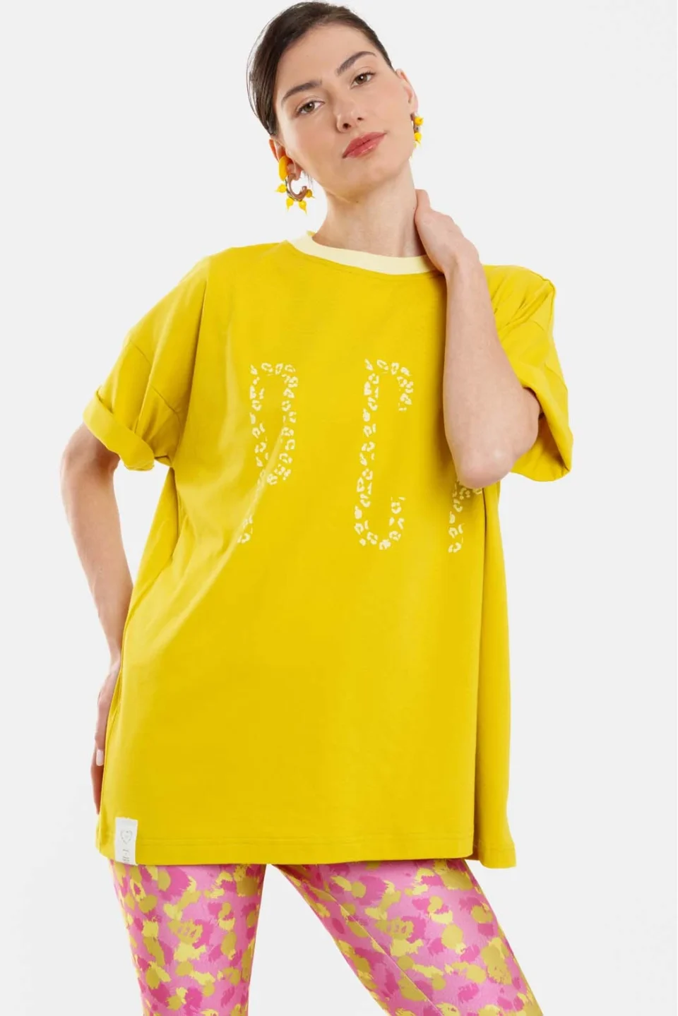 Woman Short Sleeve T-Shirt with silk print - Leopard Yellow