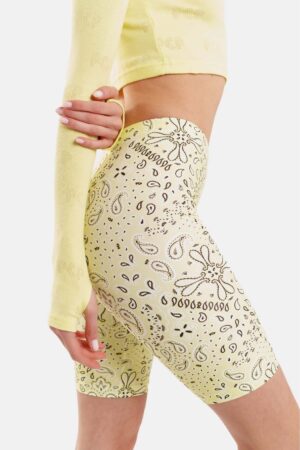 4539175005-2-1050x1574