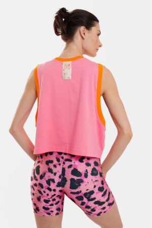 4561045005-3-1050x1574