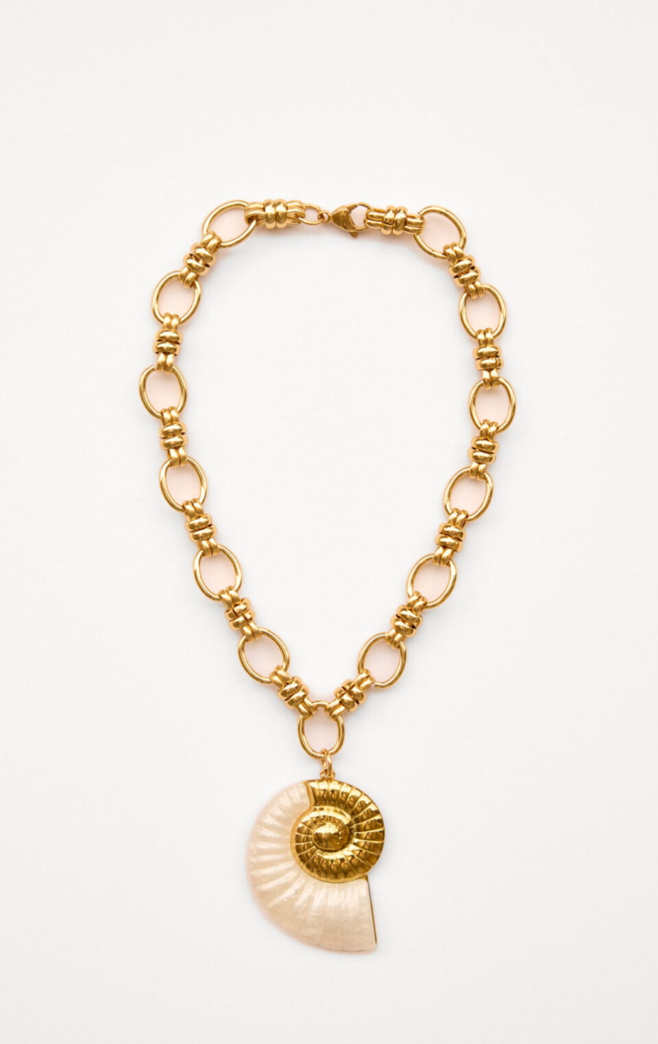 Almi Necklace(Gold)