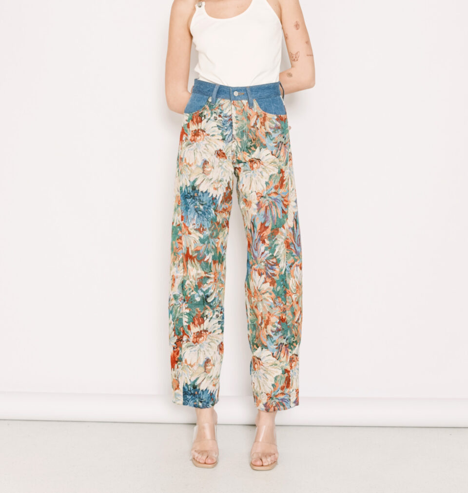 Gwen Indigo Flowers